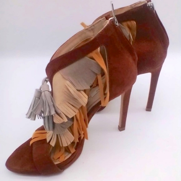 ZARA Tan Brown Suede Fringed Heels - Picture 15 of 15